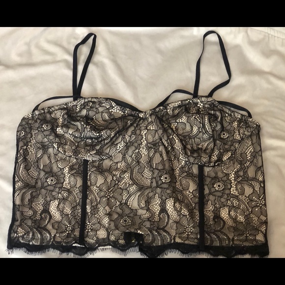 Express lace top - Picture 2 of 4